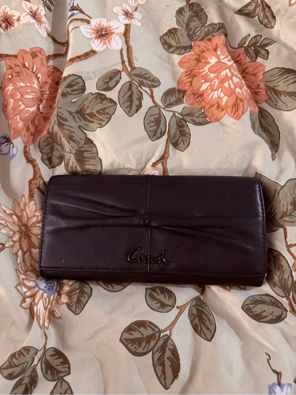 Coach Black Leather Women's Wallet - Elegant Fold Clutch